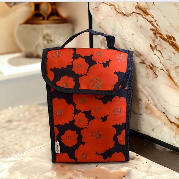 Blue Avocado Lunch Bag with Velcro Closure - Picture 1 of 7